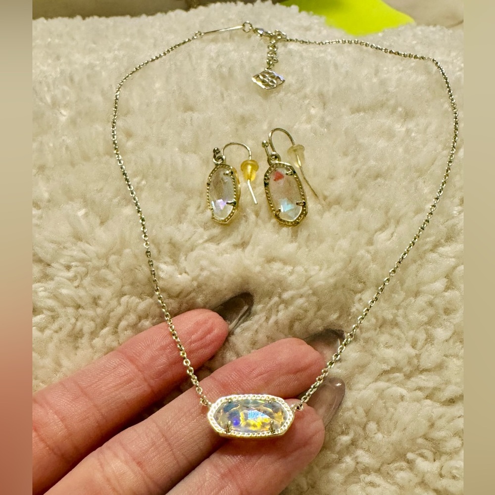 Kendra Scott Dichroic Glass Necklace and Earring Set | with gift box